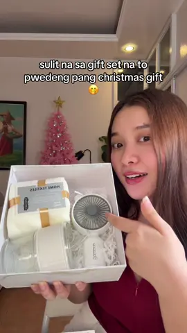 Gandang ganda talaga ako sa 3 in 1 gift set na to 😍 pwedeng pamigay sa pasko ❤️ #christmasgift #giftset #souvenir #christmasgiveaway 