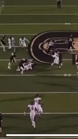 One of our senior defensive linemen sent me a highlight this weekend… The offense tried to sneak a screen pass. He read it instantly, planted, flipped his hips, and shut it down for minimal gain. 👉 His words: “That’s the exact drill we do every Friday.” What’s he talking about? Our Four-Corner Box Drill ⬇️ 	•	Athletes react to a “rabbit” who dictates direction 	•	Plant your foot, flip your hips, mirror the opponent 	•	Build rotational strength, reactive agility, and multidirectional speed ⚡️Why it matters: Football isn’t about running in straight lines — it’s about reacting faster, moving smarter, and having the strength to hold angles under pressure. The right training gives athletes the tools to succeed when instincts take over. This is performance training — the bridge between weight room strength and on-field dominance. Parents — if you want your athlete to recognize plays quicker, move more efficiently, and make game-changing stops like this… it’s time to train smarter. 💪 Comment “💪” or DM us to learn more about our Sports Performance Program at FIT. #football #sports #sportsperformance #alabama #florence 