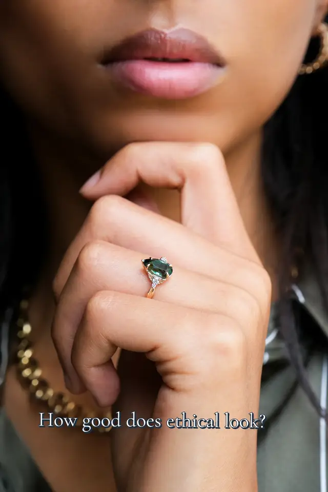 We help you source the perfect sapphire and create your dream ring. Easy, fast and from the comfort of your home. send us an email today to get started. #greensapphire #pearcut #sapphirering #engagementring #fashiontiktok 