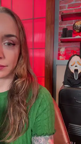 HINT! Guess who we covered today on “Killer Minds” 🤭🫣 #forensicpsychologist #podcast #truecrime #crimehouse #scream 