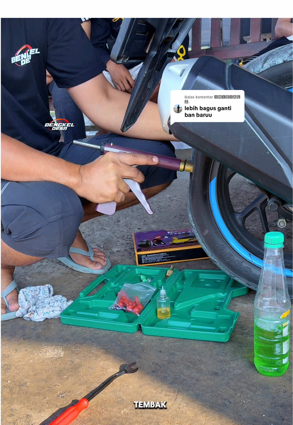 Membalas @🅸🅽🅸🆂🅸🅰🅻 🆉. gimana pendapat kalian tentang tambal tubeless type ini? yang mau alat nya bisa cek keranjang kiri bawah #tambalbantembak #tambalbantubles #tambaltubles 