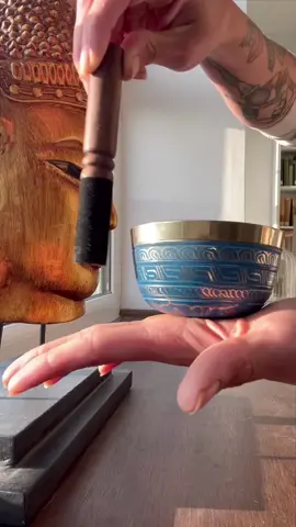 Make u power#chakra #chakrahealing #zen #singingbowl #chakras 
