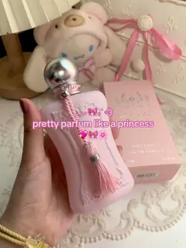 Cantikk bangett😖 apalagi sama wanginya bener” sweet kalem gitu🥰😣 #parfum #prettyparfum #maidenannaparfum #eaudeparfum 