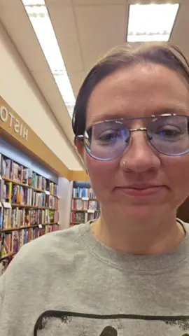 help, guys! I don't have the instructions book for this  #tbrpile #booksbooksbooks #readinglist #bookrecs 