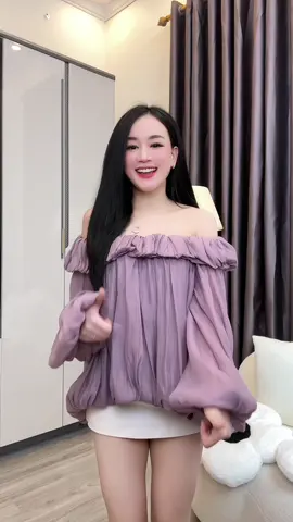 Mặc cái áo lên mà suýt không nhận ra bản thân mình vì quá xinh đẹpp😌😌 #fyp #review #trending #xuhuong #viral 