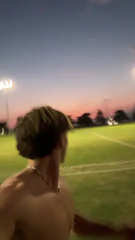 Sun set a little early today #fyp #foryoupage #autumn #runner 