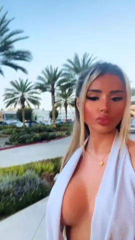 I never really post anymore, but yes I’m still winning ✨ #mastrossteakhouse #santaclara #finedining #life 