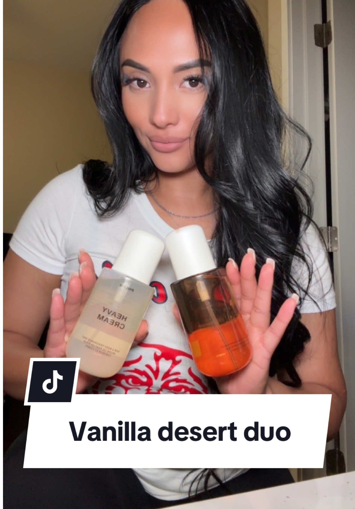 This is the best vanilla duo of your dreams. It’s giving fall for me. It also gives gourmet dessert. #phlurvanillaskin #phlurfragrance #perfume #bodymist 
