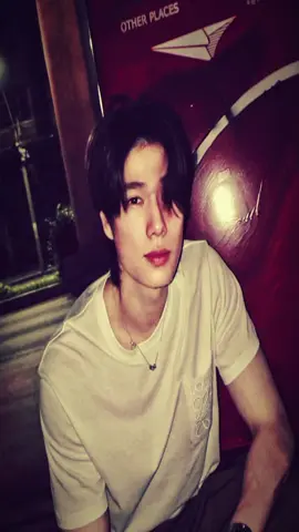 he is so fine WTF #phuwintangsakyuen #pondphuwin #xyzbca #fyp 