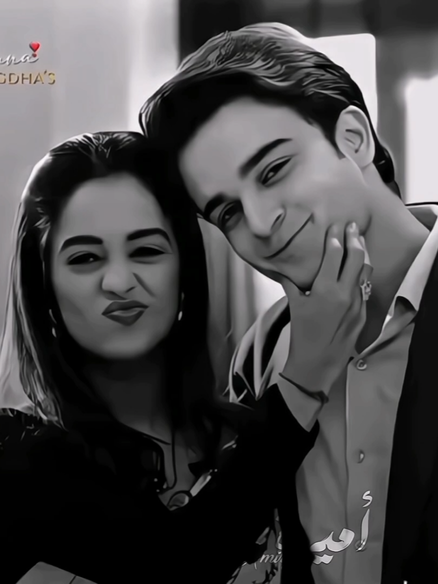 احـلـئ عـمـر انـا عـشـتـو جـنـبـك🥺❤️. _مااسامح لاخذ تصاميمي بنوب. تاخدي فكرتي بمنشن غير هيك لا🙂✋🏻✨ .  .  .  .  .  #تصاميم_اميره_الجميله💗 #مكانك_في_القلب_هو_القلب_كله6 #براتشي_رانبير_🎀_💜 #اكسبلورexplore #yfp 