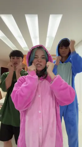 Adoramos a dancinha do Clash Royale