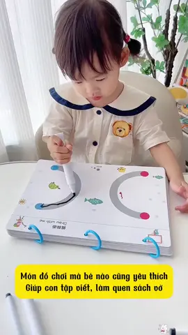 cuốn sách này sẽ giúp bé tránh xa điện thoại, con làm quen với những nét chữ đầu đời  #dochoimontessori #dochoitritue #dochoigiaoduc #xuhuong 