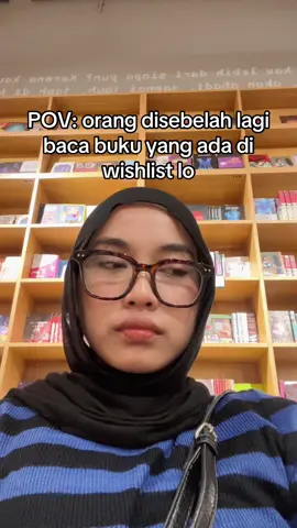 hmm,, kak? pinjem… #fyp #bacabuku #gagasmedia #BookTok #bacaan 