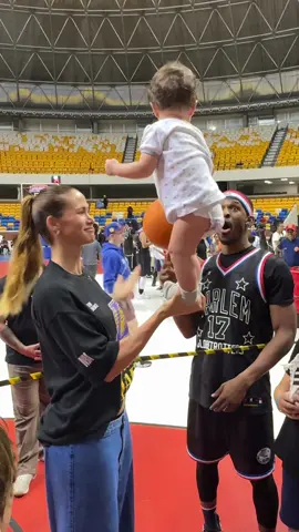 @HarlemGlobetrotters @Travion Kirkendoll 😜🏀