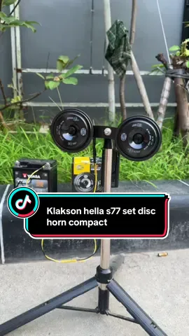 Suara nya gurih bener broo.! Klakson hella s77 set dics Horn compact, buruan CO sebelum kehabisan.!! #klakson #hella #klaksonmotor 