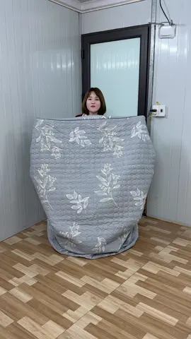 C không nói gia e có đoán được bộ ga gối này c mua bao nhiêu k ? #duongxuyenoi #gagoi #gagoitranbong #gagoixodaunanh #muasamcungtiktok 