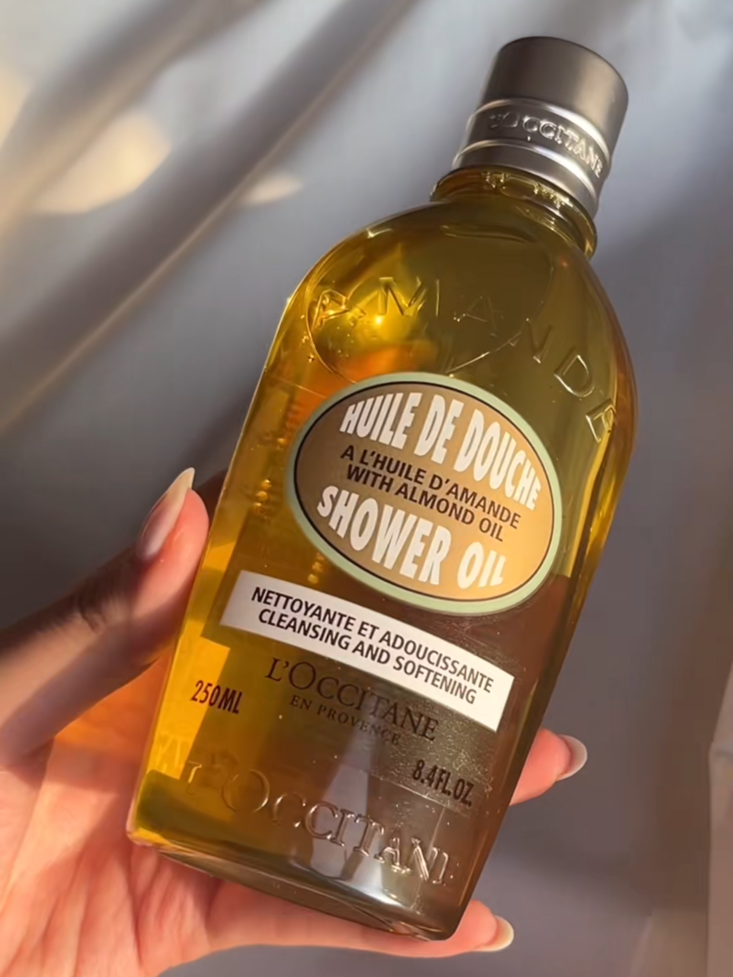 Dầu tắm hạnh nhân Loccitane✨  #loccitane #dautamhanhnhan #dauduongthe #suatam