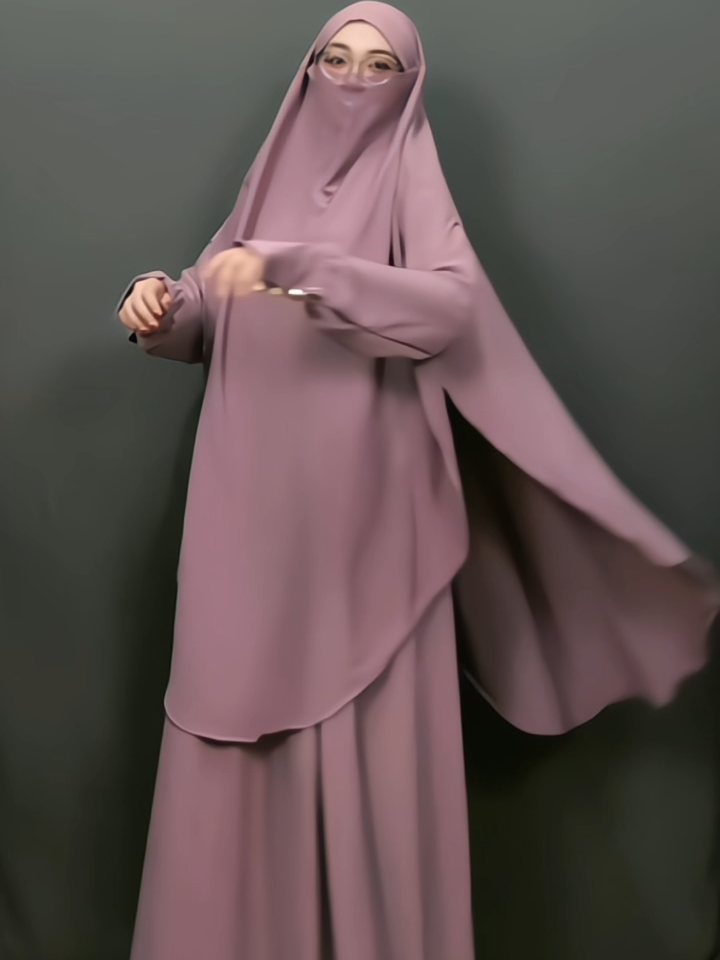 Set French Khimar terbaru😍 bahan adem, nyaman, dingin. Bahan Marbella anti UV premium, bisa dipakai formal sampai daily✨ - Busui friendly  - wudhu friendly (kancing aktif) - Gamis mayung 3 M - Long FK bisa untuk shalat #frenchkhimar #gamisantiuv #gamislebaran #gamisumroh #fyp 