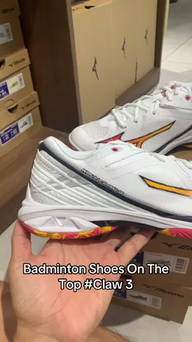 Giày cầu lông Mizuno Wave Claw 3 phong cách màu xu hướng cuối năm 2025 #mizuno  #badmintonshoes #ssports  #ip71 #orange
