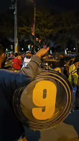 Ensayo #LaNumero1 #lamurgadelaoscura #suroscura @Sur Oscura EC - Cuenta Oficial @Barcelona SC #barrasbravas #murga 