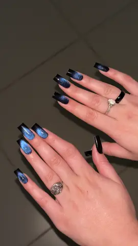 Кошачий глаз на ногтях 💙 #nailart #naildesigns #дизайнногтей #cutenails #кошачийглаз #маникюр2025 #ногтиквадрат 
