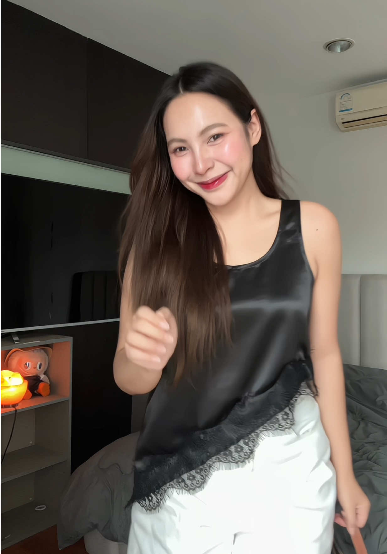 Jolie Top🖤📍 สีดำก็สวยมากกกก #levennbkk #เปิดการมองเห็น #tiktoklooks #คลาสแต่งตัว #tiktokshop 