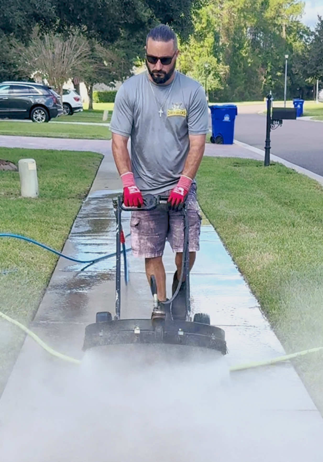 #DirtyDucks #getduckingclean #pressurewashing #cleaning #curbappeal 