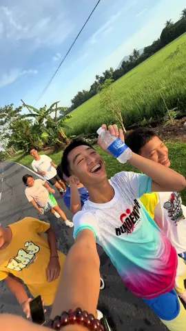 morning vlog muna daw po ni @zyleenelzz kasi sasangsangin si paolo #Running #fyp #361degrees 