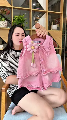 Sét bé gái xinh nên săn nha #thoitrangtreem #tiktokshop #setbegai 