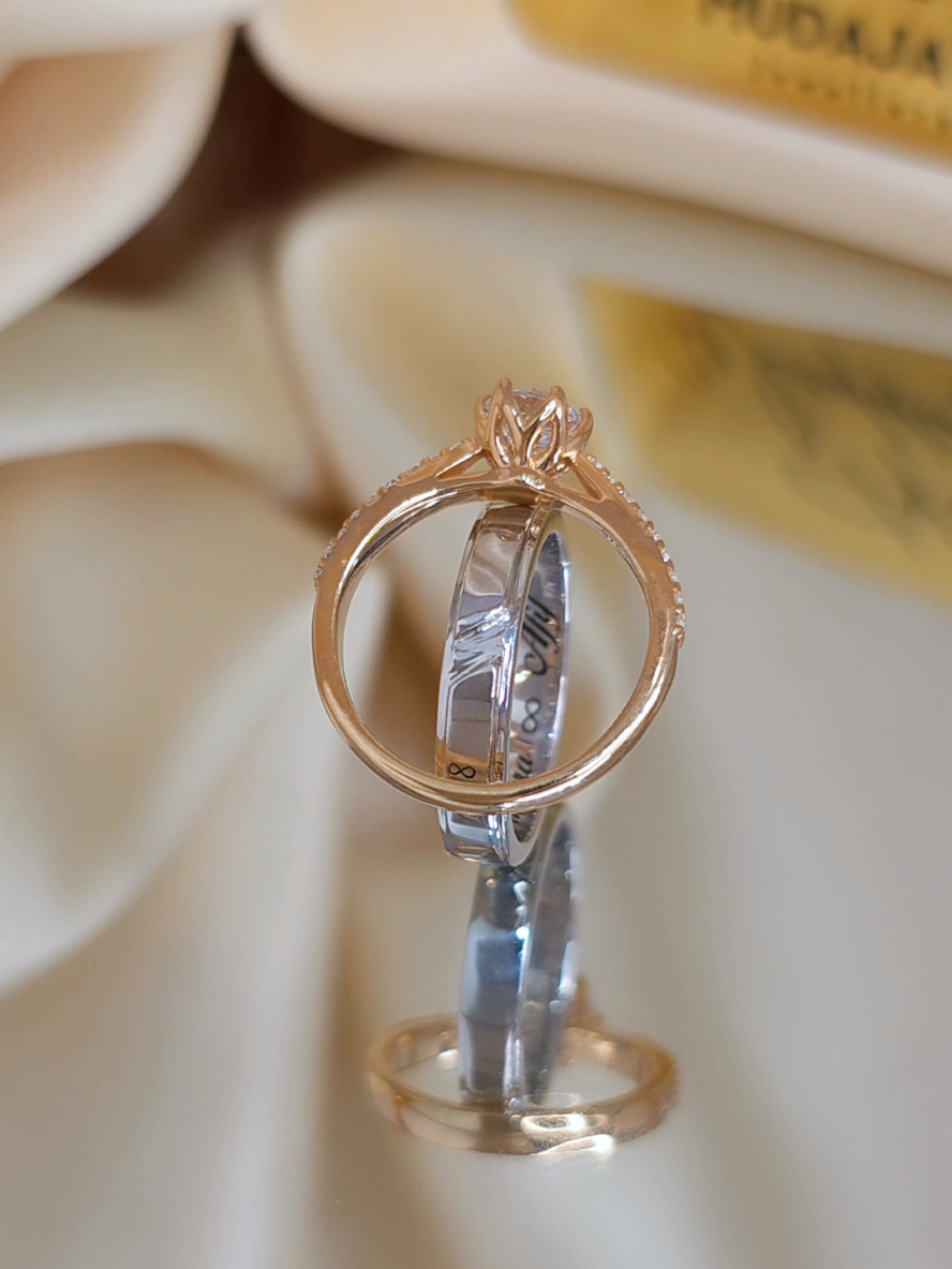 Wujudkan cincin custom impianmu bersama mudajaya jewellery💍💍#fypシ゚viral🖤tiktok #fypシ゚ #fyp #lamaran #menikah 