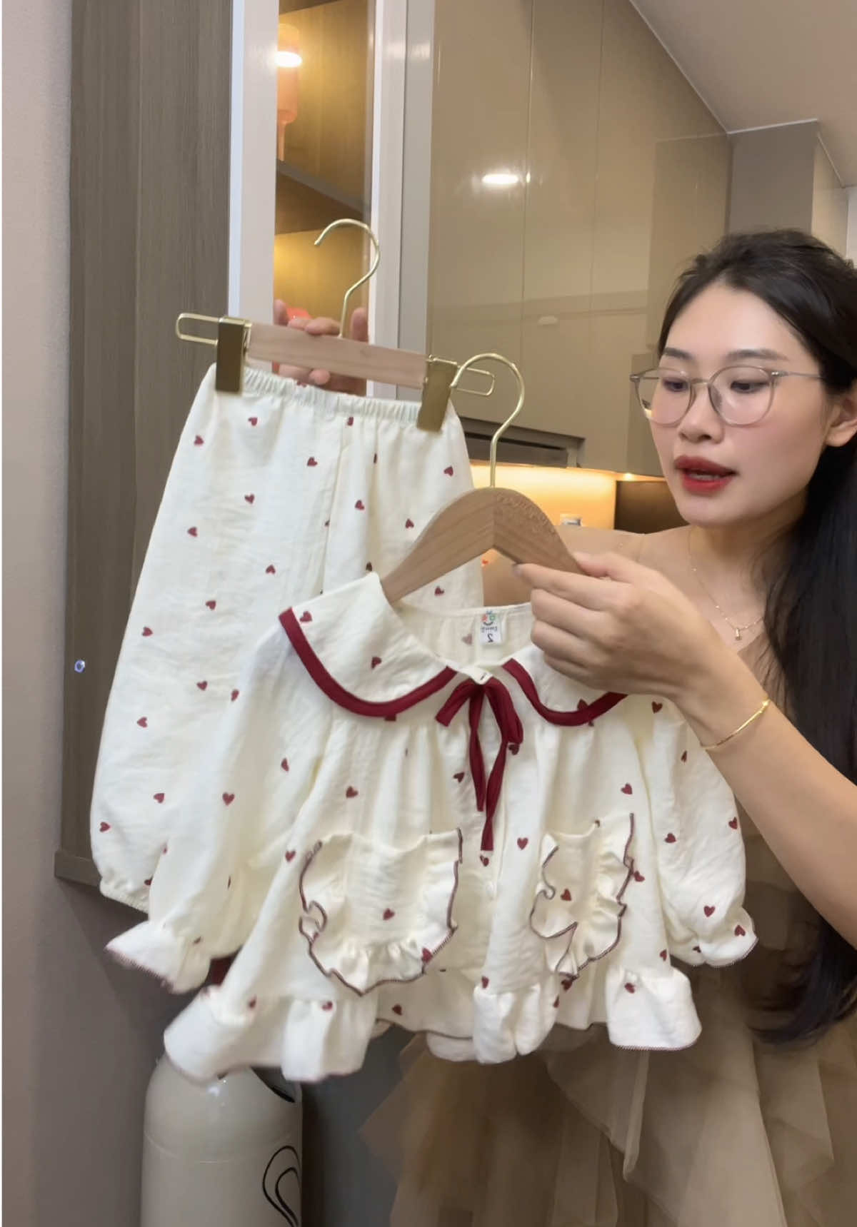 Đồ đẹp mà giá cũng đẹp lun 😍 #shibabyshop #thoitrangtreem #pijamabegai #bomacnhabegai 