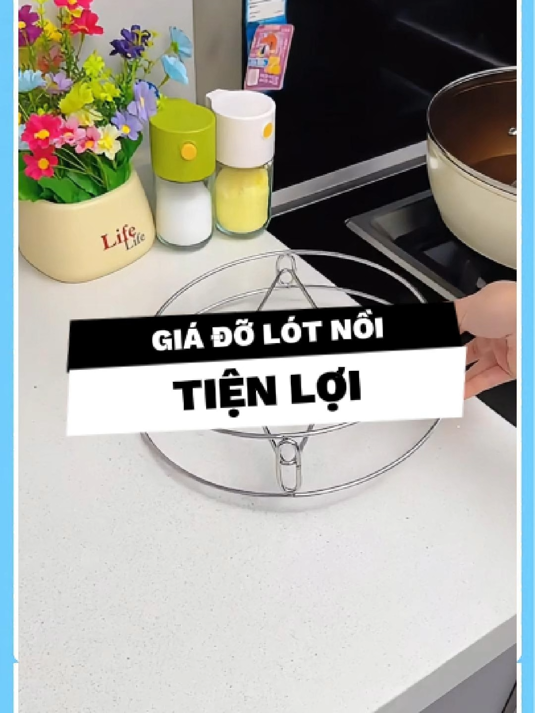 🍳 Giá đỡ lót nồi nhà bếp inox – Nhỏ mà có võ #giadolotnoi #duyne0710 #giadungtienich #giadungthongminh #xuhuong #fyp