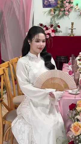 Niềm vui lớn nhất của elinh là được thấy nụ cười tự tin, hạnh phúc của dâu trong giây phút thiêng liêng của cuộc đời💕💕 #makeupcodau #makeupcodaulagi #makeupcodauphanthiet #linhthimakeup #makeup 