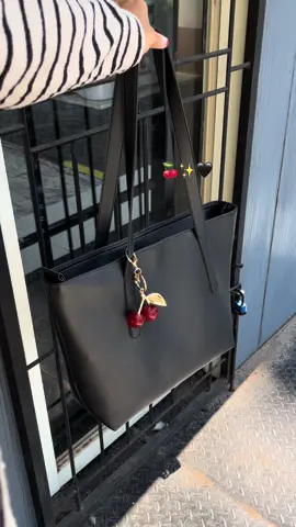 ✨😭 cantikkk #tasmurah #totebagkuliah #taslokalpremium 