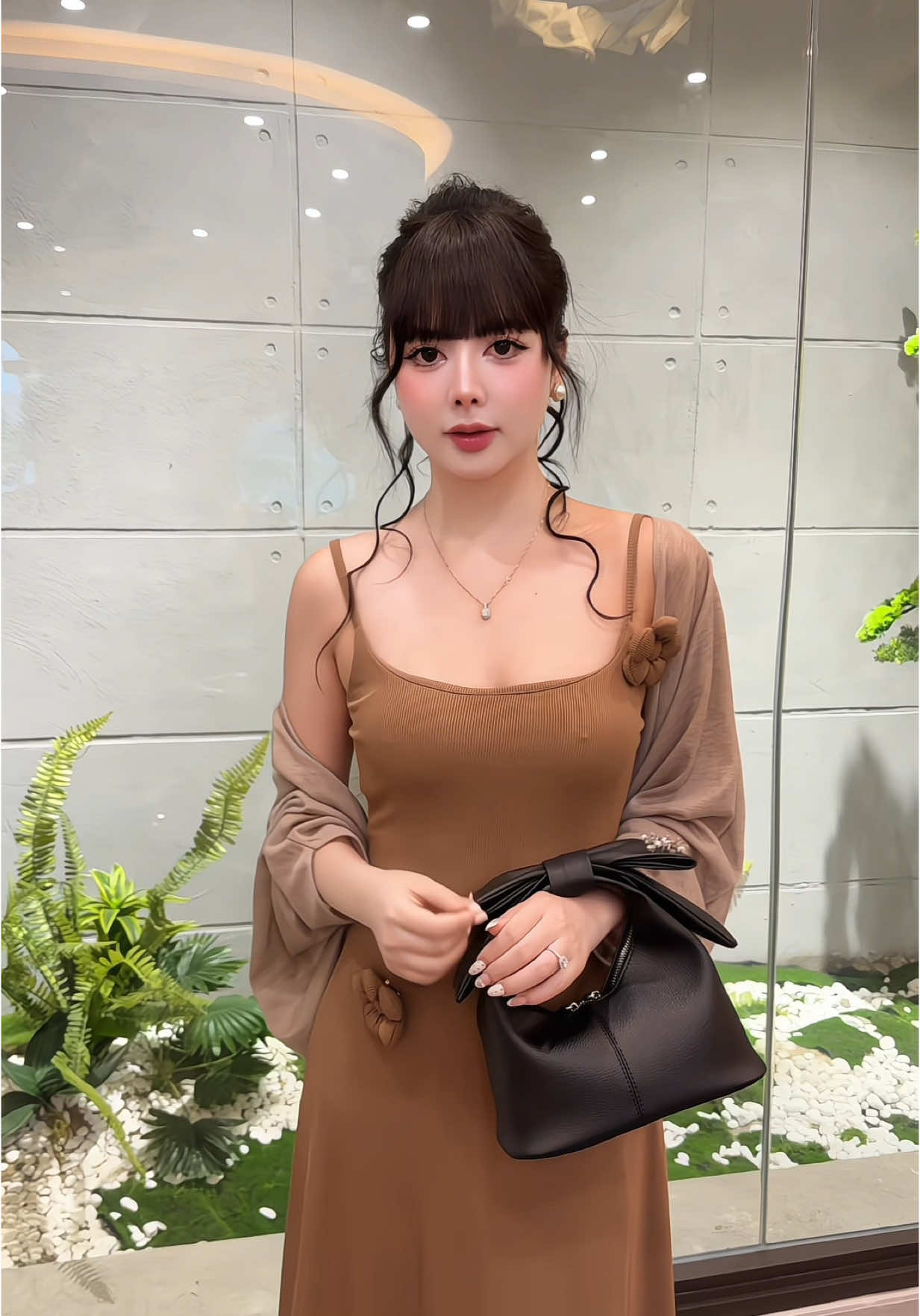 Shop đang live mẫu nè ạ . Mn vào săn deal nè 🥰 #xuhuongtiktok #trangmun #thoitrang #fyp #xuhuong 