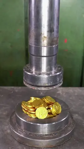 Satisfying and relaxing, see these and others on @HPC Official !!                                                                           #asmrsounds #asmrvideo #satisfyingvideos #asmrtiktoks #satisfying 