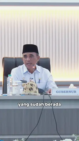 Saya dan ibu Wakil Gubernur menerima audiensi Deputi Bank Tanah bersama jajaran, membahas pengelolaan lahan eks-HGU di Sulawesi Tengah. Saya meyakini Bank Tanah bisa menjadi mitra strategis bagi pemerintah daerah dalam menghadirkan solusi adil bagi masyarakat, sekaligus mendorong pembangunan berkelanjutan. Banyak warga kita yang sudah lama tinggal di lahan eks-HGU dan mereka butuh kepastian. Saya tegaskan, pemerintah daerah ingin rakyat merasa aman, punya hak kelola, dan tetap dilibatkan dalam setiap kebijakan. Dengan kerja sama yang baik, lahan eks-HGU bisa kita manfaatkan untuk kepentingan publik, pertanian, perumahan, hingga investasi yang memberi manfaat bagi daerah. #sulteng #sulawesitengah #anwarhafid #palu 
