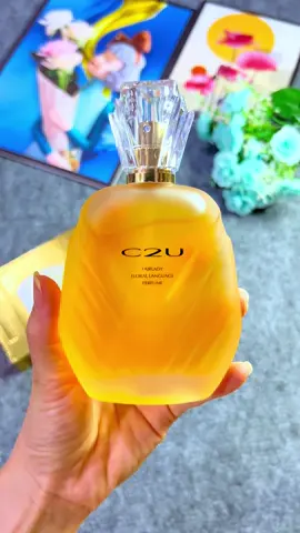 Nước hoa nữ thơm sang quý phái lưu hương lâu #emchintaphoa #xuhuong #xh #nuochoanu 