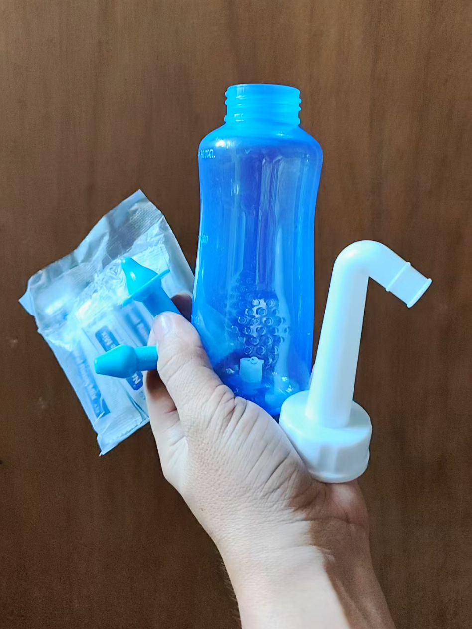 Ang dali lang pala linisin ang ilong gamit ang nasal wash! Safe, simple, at nakakatulong sa baradong ilong. Check mo na sa TikTok Shop 😉