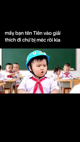 đi học mà toàn lo nhìn đồng hồ đợi hết giờ hả Tiên?  #embetraloiphongvan #embebietnoi