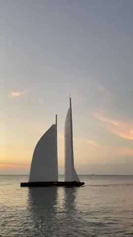 #pantailayarputih #makassar #barombongbeach #senja #sorehari #weekendkemarin #fy 