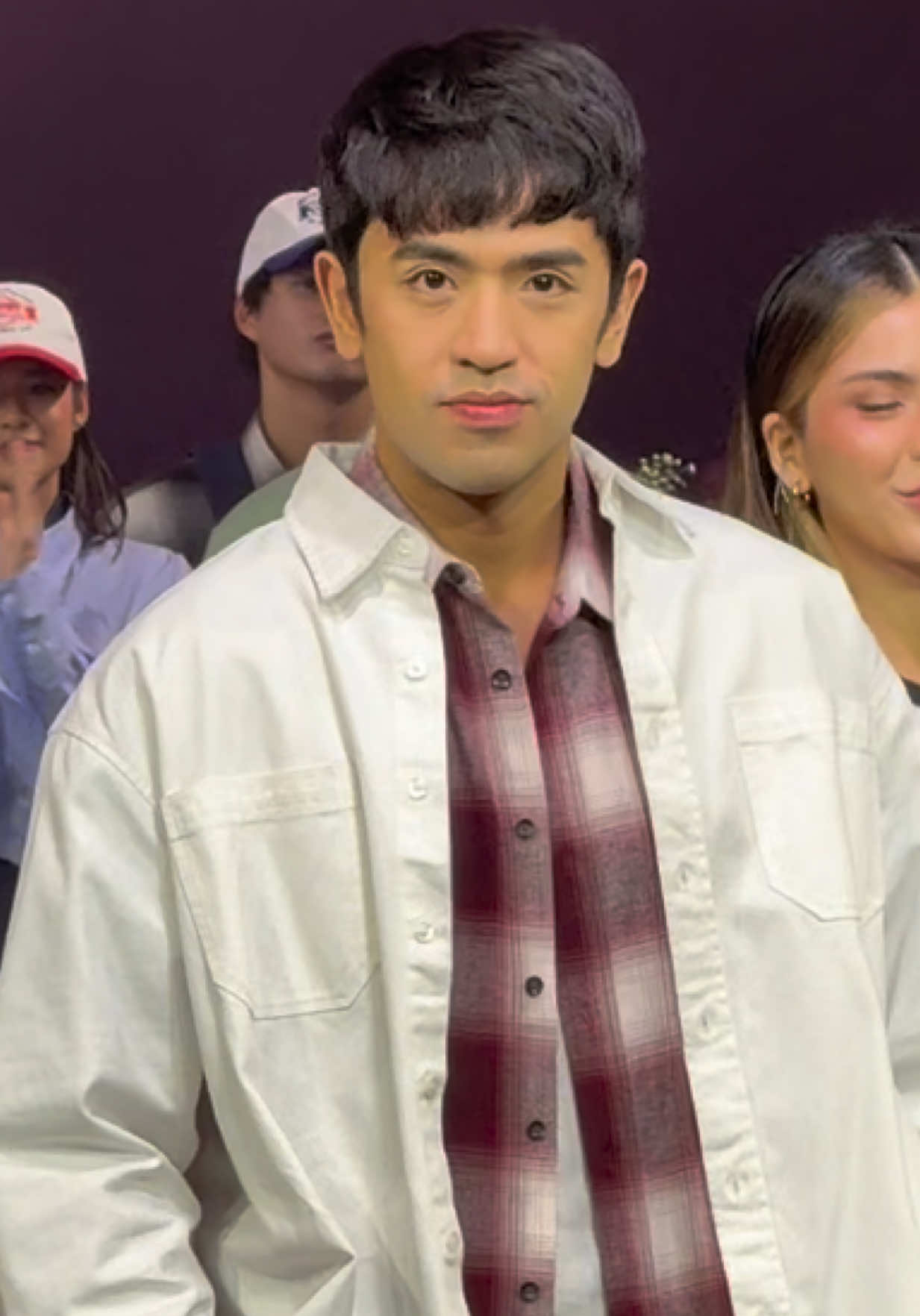 Replying to @Francis Carbonel David Licauco during #BenchFashionWeek25 🩷