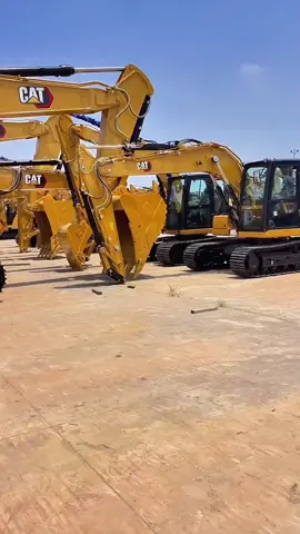 Caterpillar excavators are exported to the world. #guatemalaconstruction #guatemala #usa #guadeloupe #mexico                       ¿Buscas un proveedor seguro y confiable de excavadoras? ¿Quieres comprar una excavadora a menos de la mitad del precio de una nueva? Somos el mayor proveedor de excavadoras de Shanghái, con exportaciones a 80 países del mundo. Nuestras ventajas: 1000 unidades en stock, muchas modelos para elegir. Envíos rápidos a cualquier país. Precios bajos, sin intermediarios. Todas las máquinas revisadas completamente, rendimiento garantizado. Si planeas comprar, escríbenos el modelo que necesites. Te contactaremos pronto.