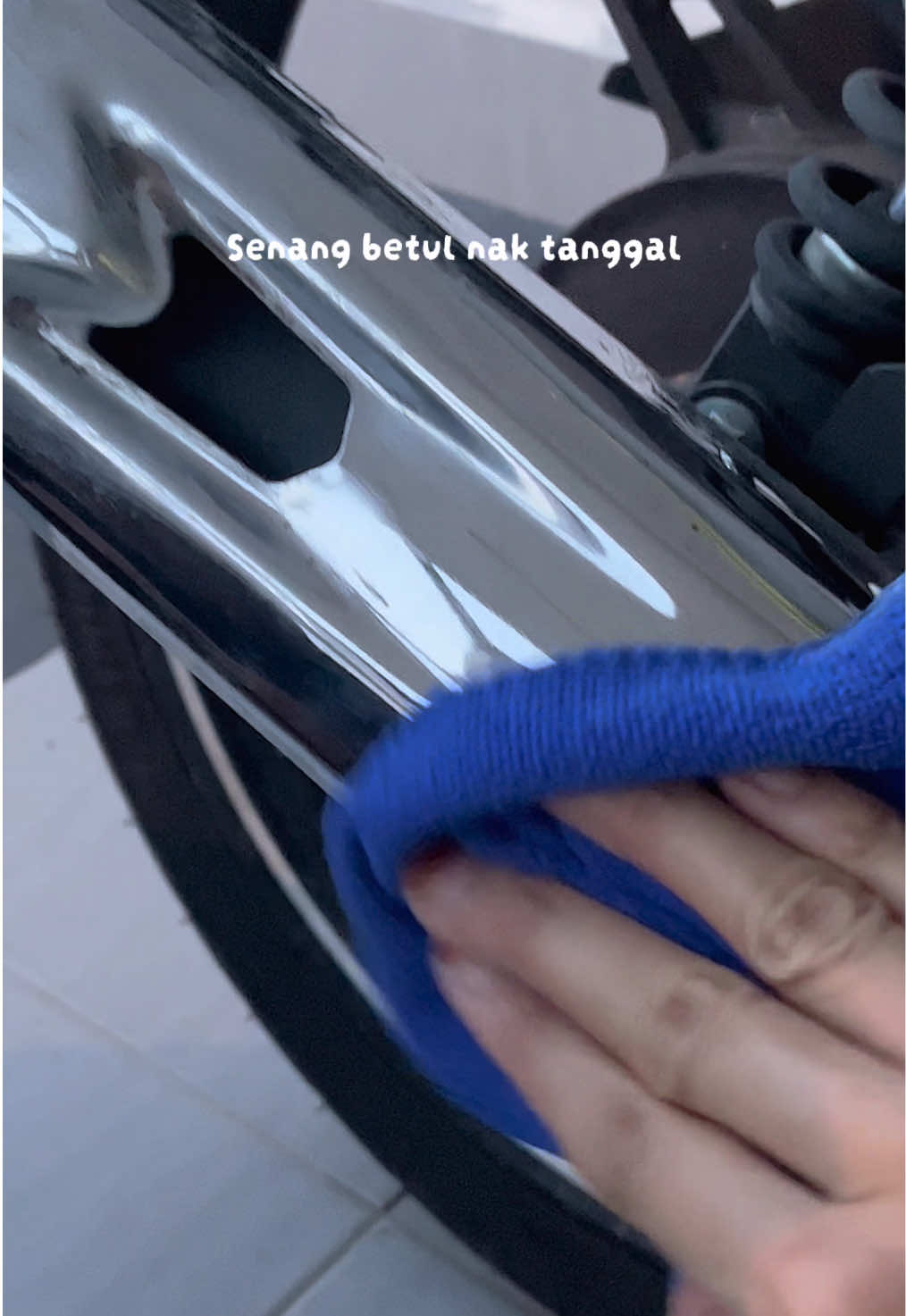 Demo tak kenal bareee. Nak try kat mana pulak?  #pespengilatkrom #chrome #pengilat #antikarat #fyppppppppppppppppppppppp 