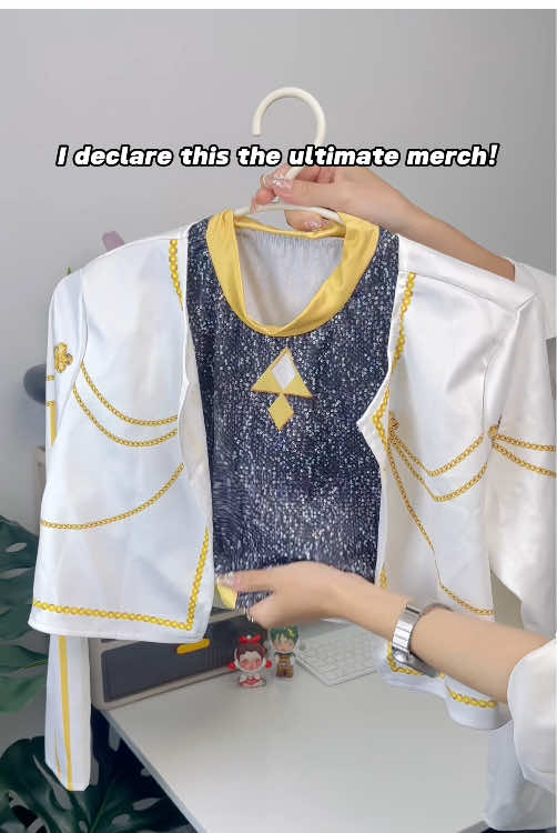 I declare this the ultimate merch ❤️‍🔥#fyp #kpopdemonhunters #halloween #outfitideas #fashion 