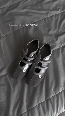 Chic and comfy mary jane flat shoes from @Bostanten PH  ✨👟  #bostanten #bostantenshoes #maryjaneflats #maryjaneshoes 