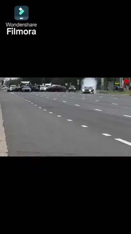 The girls seeing A Mustang GT3S TEARING IT UP ON THE ROAD #moparornocar #nissan #trends #trendingvideo #trump2024🇺🇸 