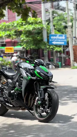 #z1000kawasaki #endlessridemotobikeshop #forsale #mandalaymyanmar🇲🇲🏍 #foryoupage 