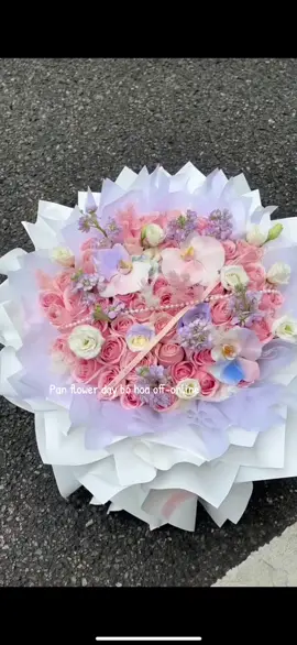 Hướng dẫn bó hoa cho người mới bắt đầu#daycamhoachuyennghiep #hoadepmoingay #hoccamhoatainha #daycamhoa #hoccamhoa 