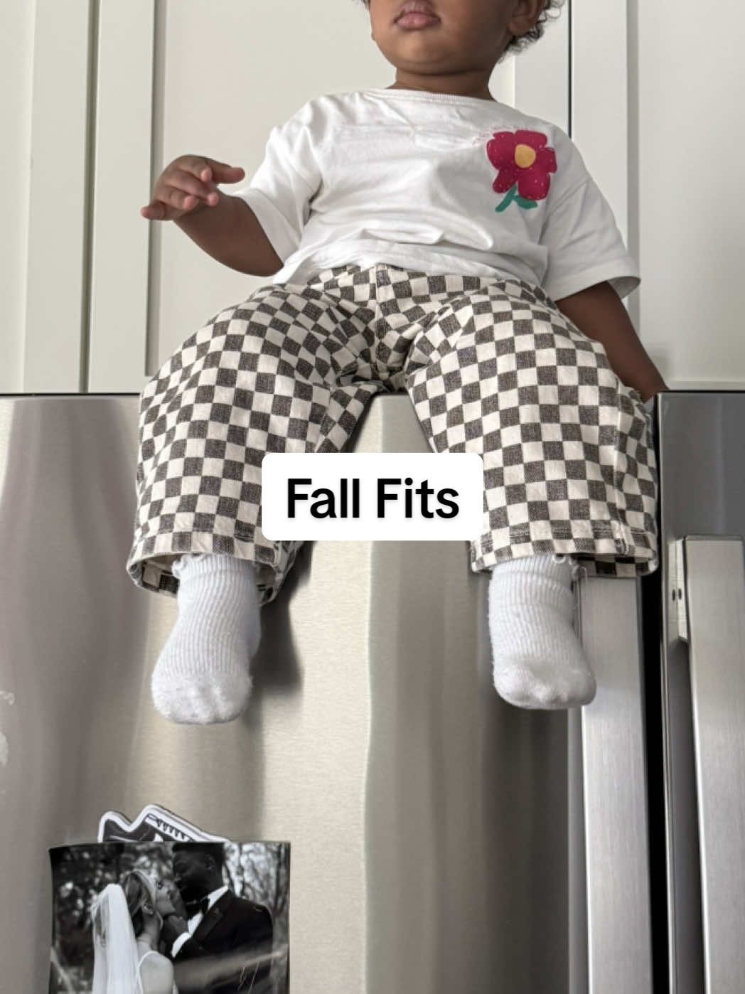 👟🍂🤎✨ Dressing my girl comfy & practical this fall #toddlerfashion #toddleroutfit #toddlerstyle #toddlermama #girlmama 